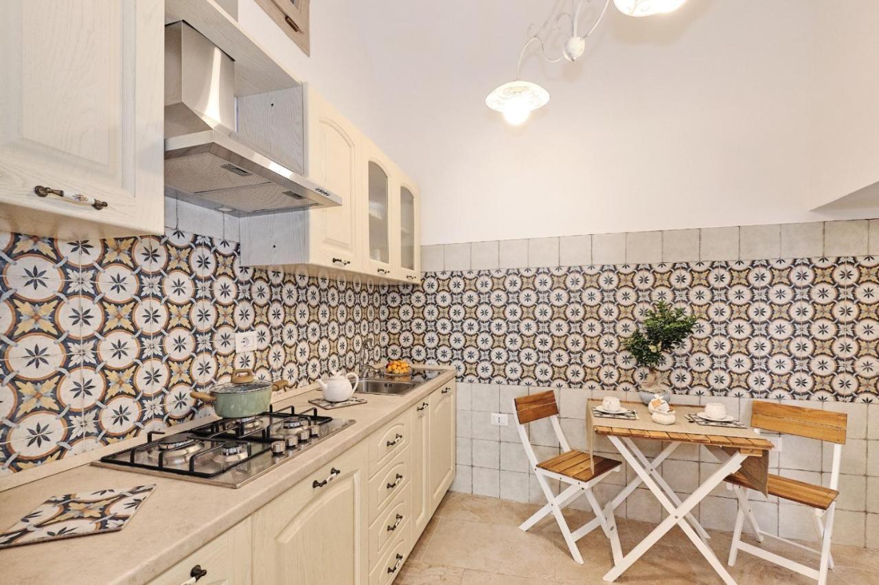 Signuria Apartment Gallipoli Eksteriør billede